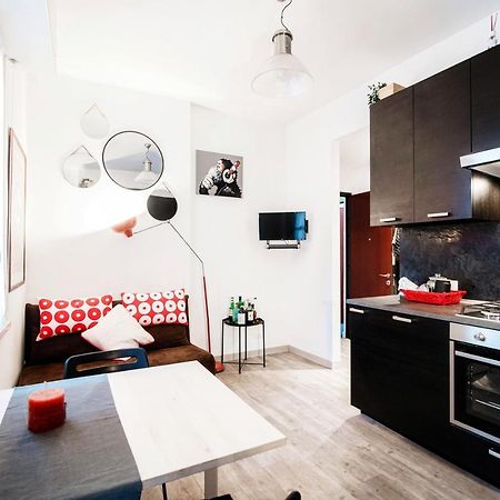 Apartment A Step From Lake コモ エクステリア 写真