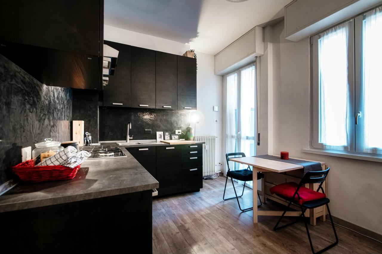 Apartment A Step From Lake コモ エクステリア 写真