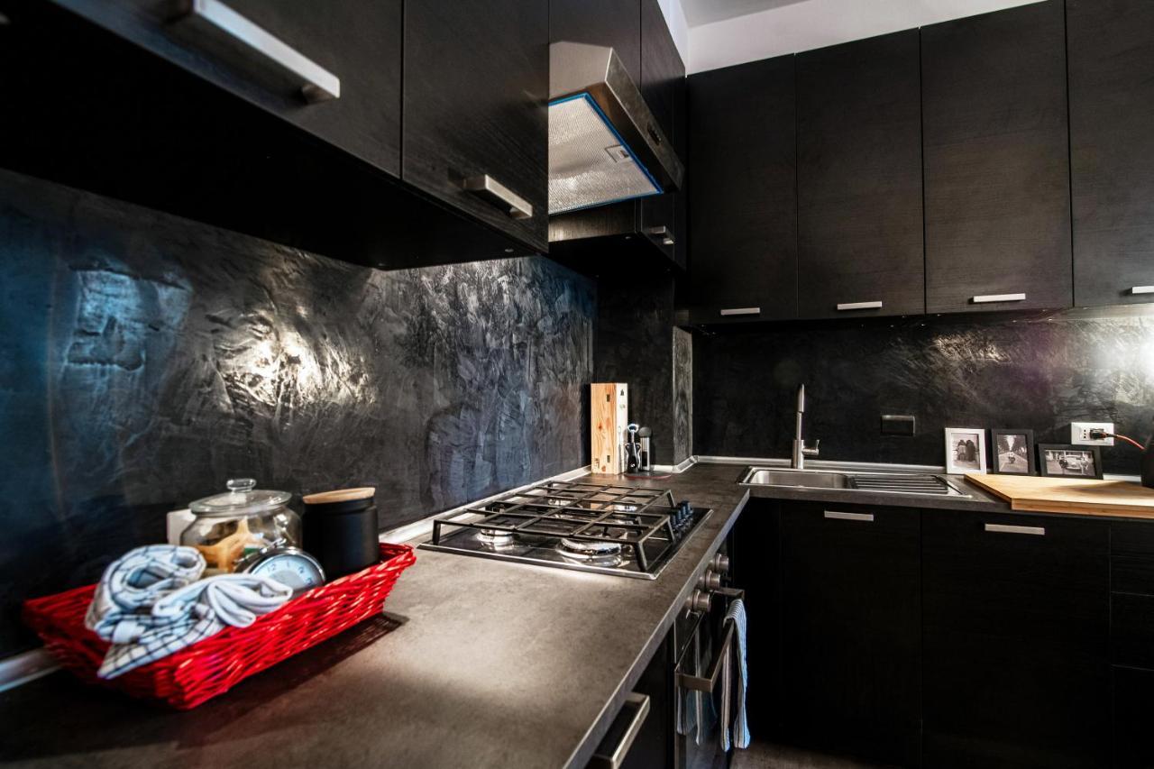Apartment A Step From Lake コモ エクステリア 写真