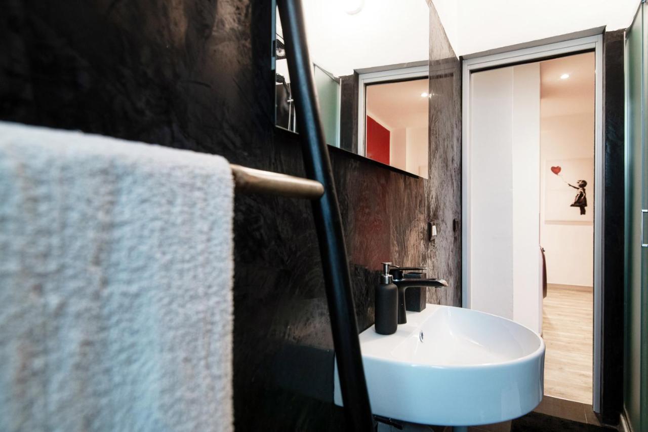 Apartment A Step From Lake コモ エクステリア 写真