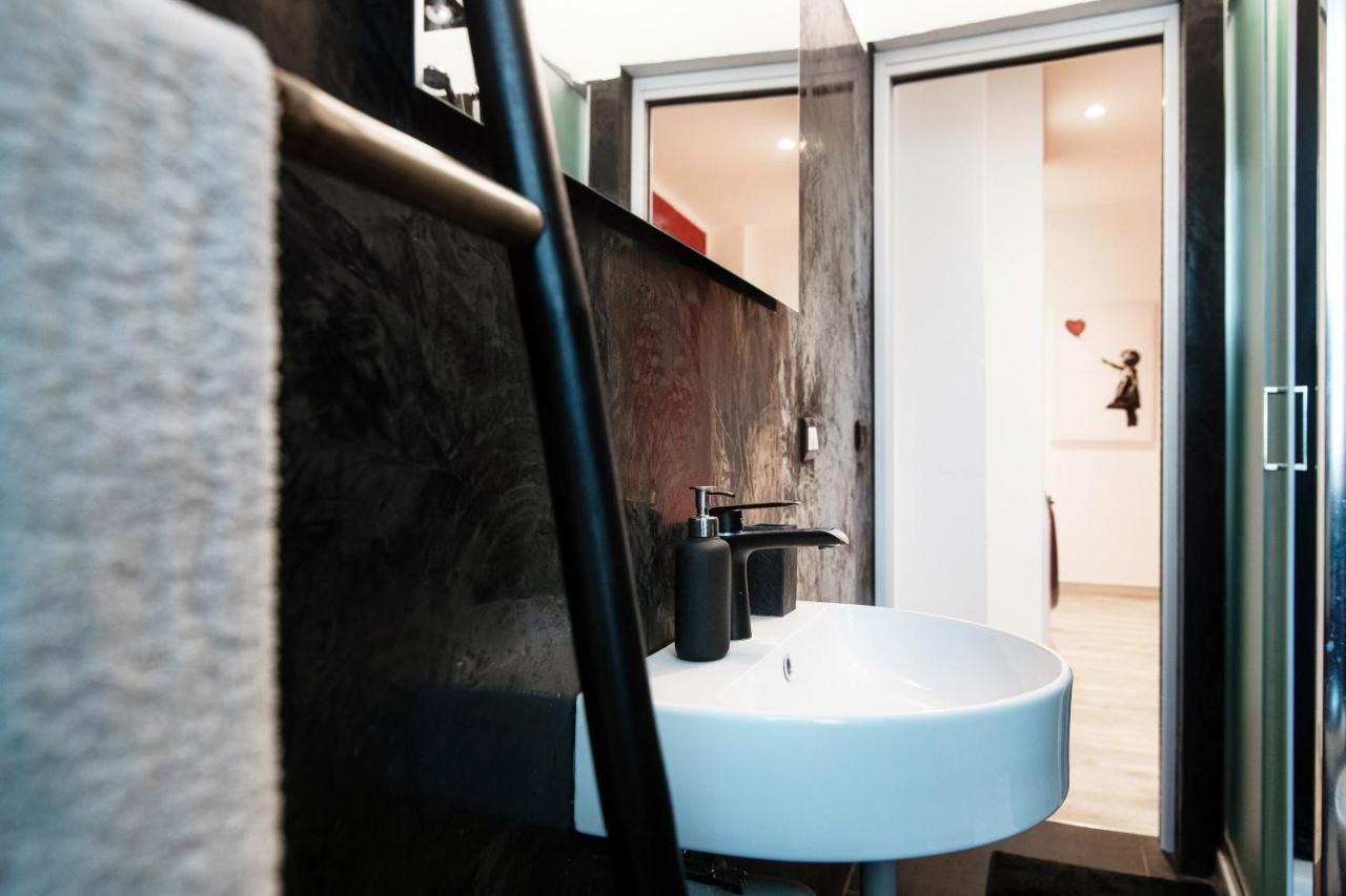 Apartment A Step From Lake コモ エクステリア 写真